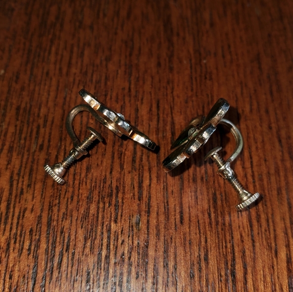 Make Offers • VINTAGE 🍀 4-Leaf Clover Screw-On Earrings GREAT for ALL - Picture 3 of 7